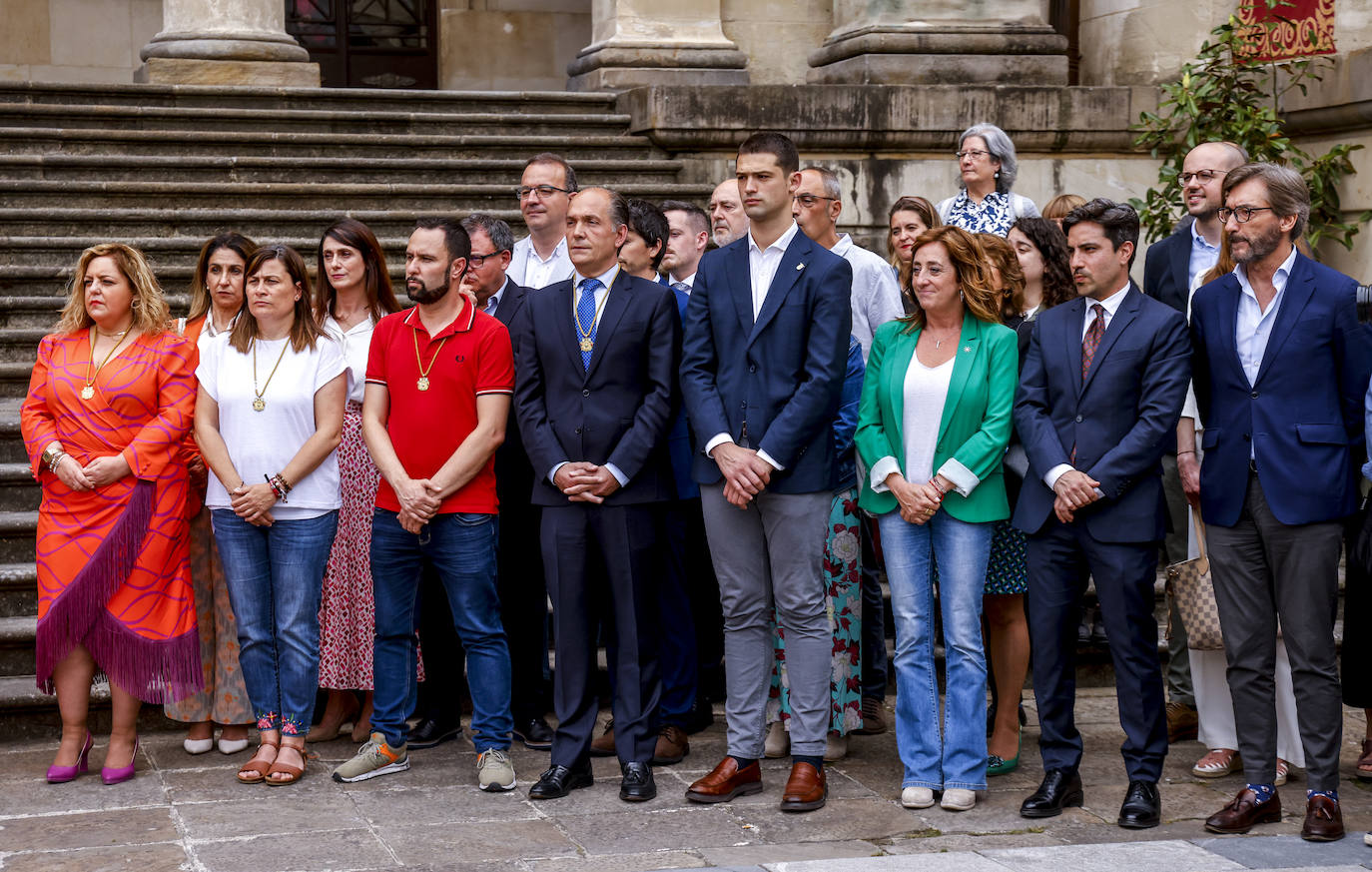 Las Juntas Generales de Álava celebran el pleno de investidura del jeltzale Ramiro González