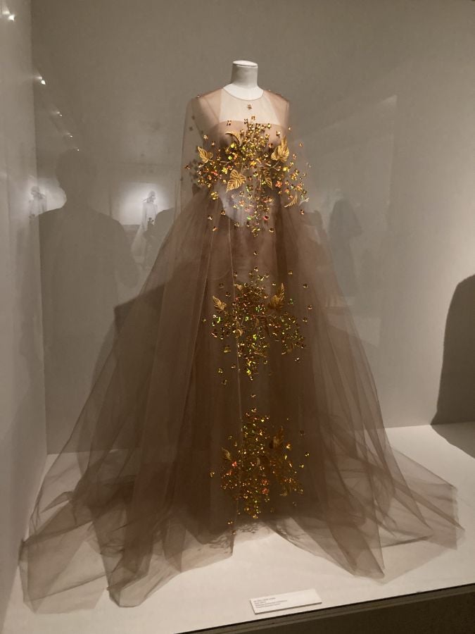 El Museo Balenciaga expone la primera antología del diseñador Josep Font