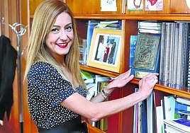 Aitana Hernando (44 años) acumula más de dos décadas como política.