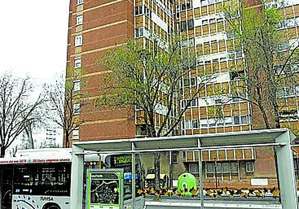 250 vecinos de Sansomendi, pendientes de una reforma de 3 millones