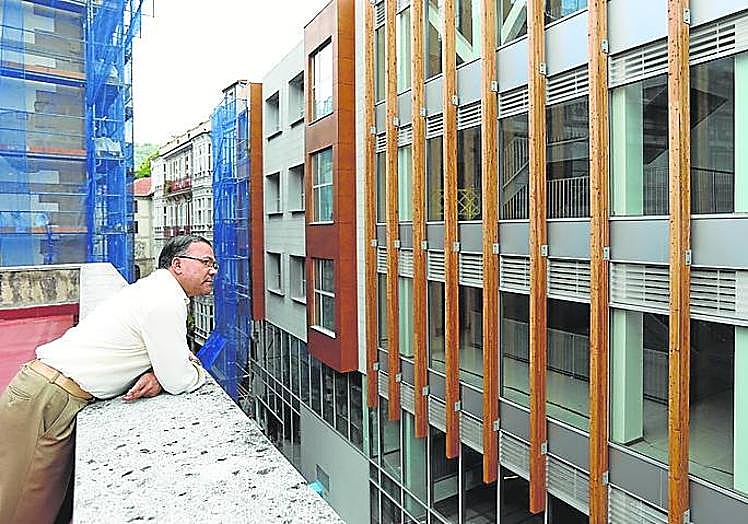 Imagen de la fachada del frontón de La Esperanza.