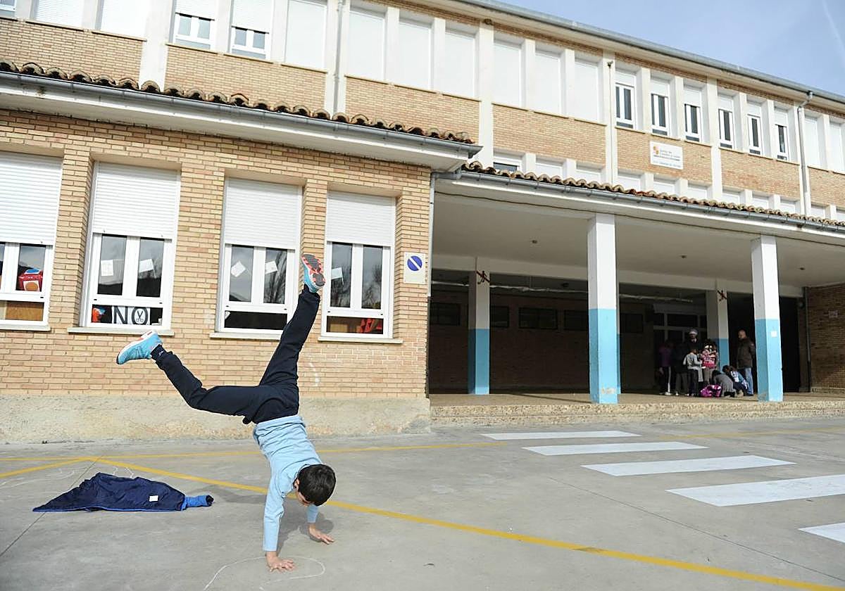 La mujer condenada fue directora del colegio de Treviño entre 2012 y 2019.