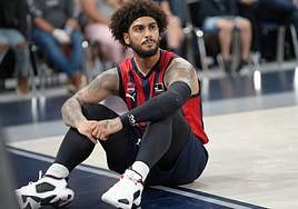 Howard insiste en renovar con el Baskonia pese al interés de otros clubes