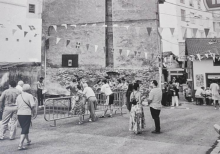 Imagen principal - Estampas de la exposición fotográfica de la Casa Torre.