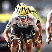 Rememora el trepidante último kilómetro de la etapa