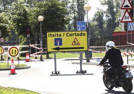 La calle Maite Zúñiga ha estado cortada también esta semana.