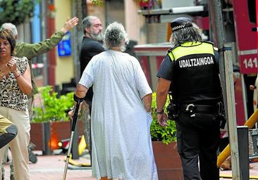 «Abrimos la puerta y la casa se llenó de humo. No lo dudé y salté por la ventana»