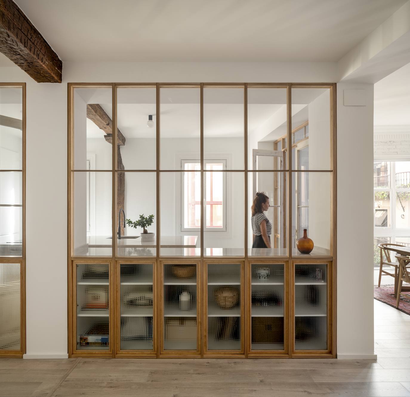 El piso clásico (pero moderno) de una pareja en el Casco Viejo