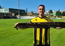 Iñigo Arzuaga ha fichado por el Portugalete después de ser un jugador importante en el Arenas de Segunda Federación.