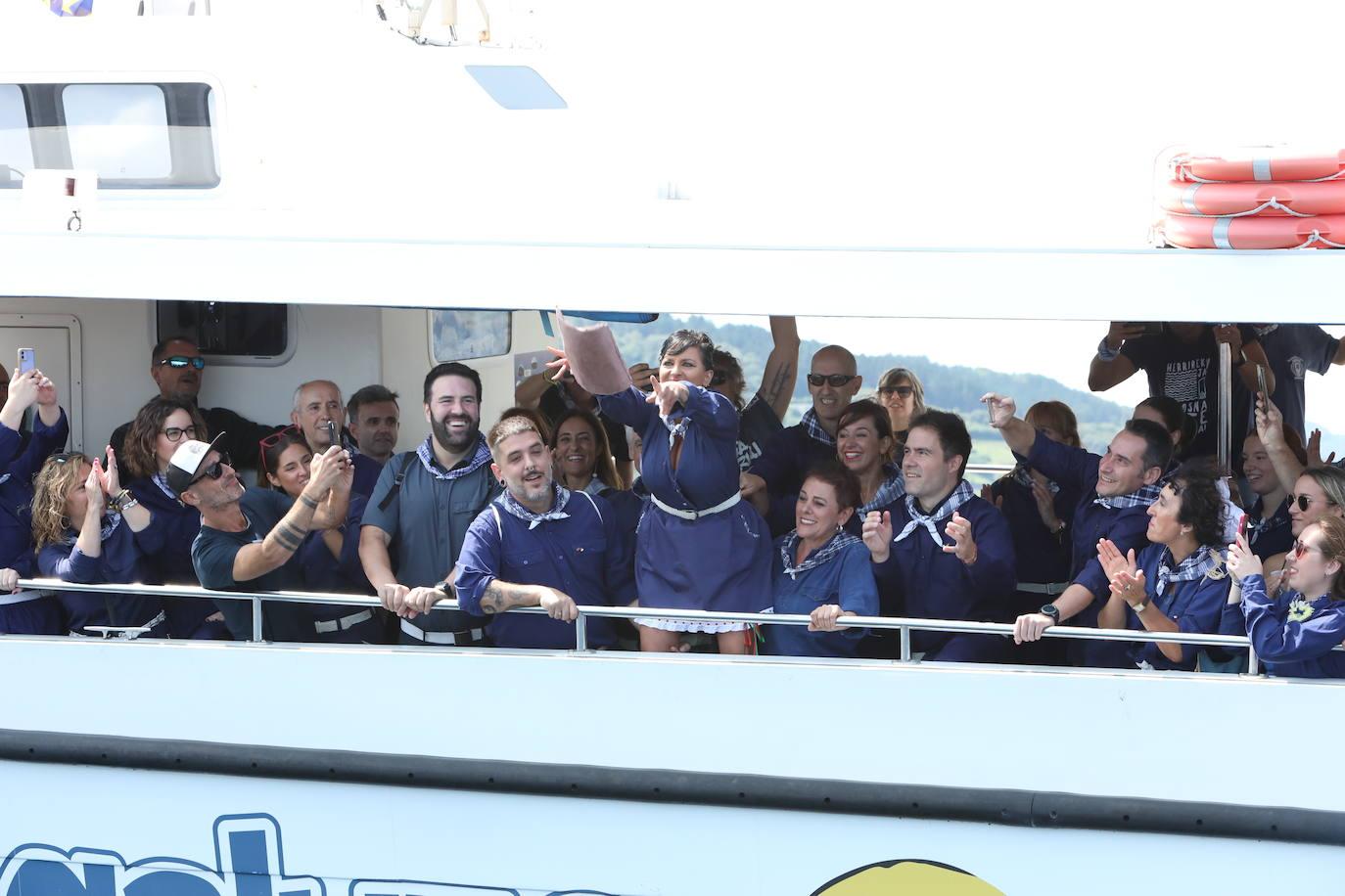 Miles de personas disfrutan de las Madalenas en Bermeo y Elantxobe