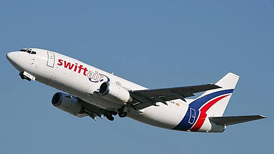 ¿Qué hace un avión dando vueltas en círculos por Vitoria?