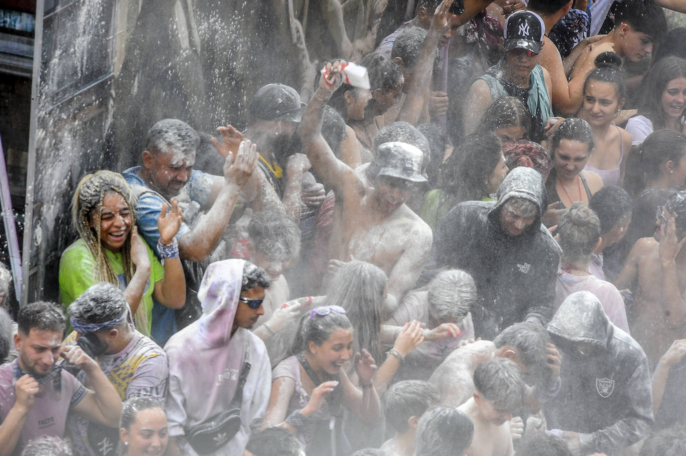 Las mejores fotos del Chupinazo y la Bajada de Celedón