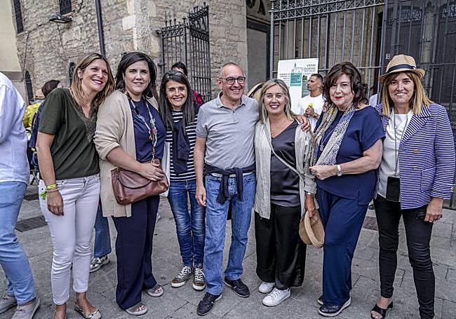 Saray Zárate, Jone Berriozabal, Nerea Melgosa, Ramiro González, Irma Basterra, Itziar Gonzalo y Amaia Barredo.
