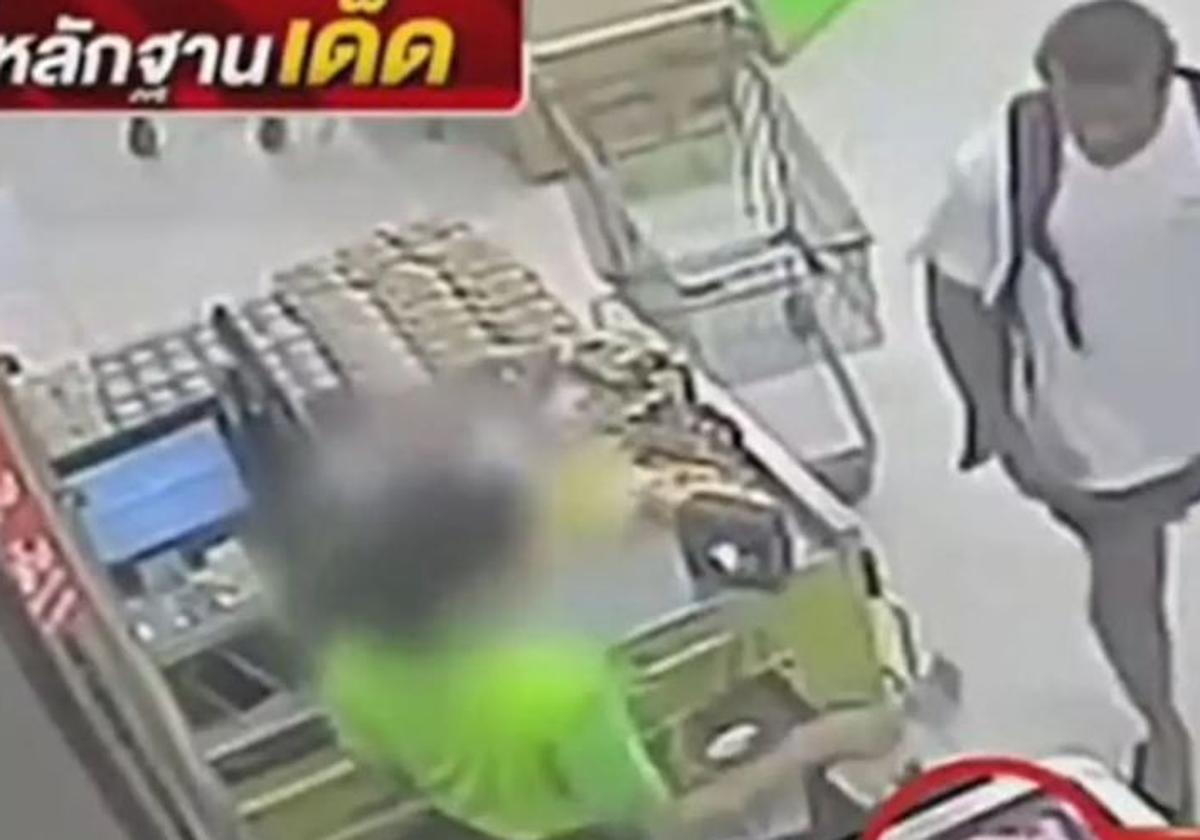 Las imágenes en las que se ve a Daniel Sancho comprando un cuchillo en Tailandia el día antes del crimen