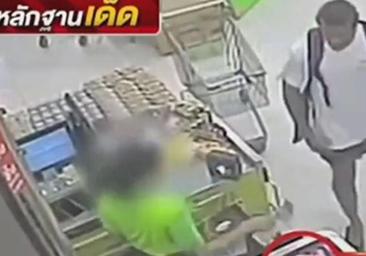 Las imágenes de Daniel Sancho comprando un cuchillo en Tailandia el día antes del crimen