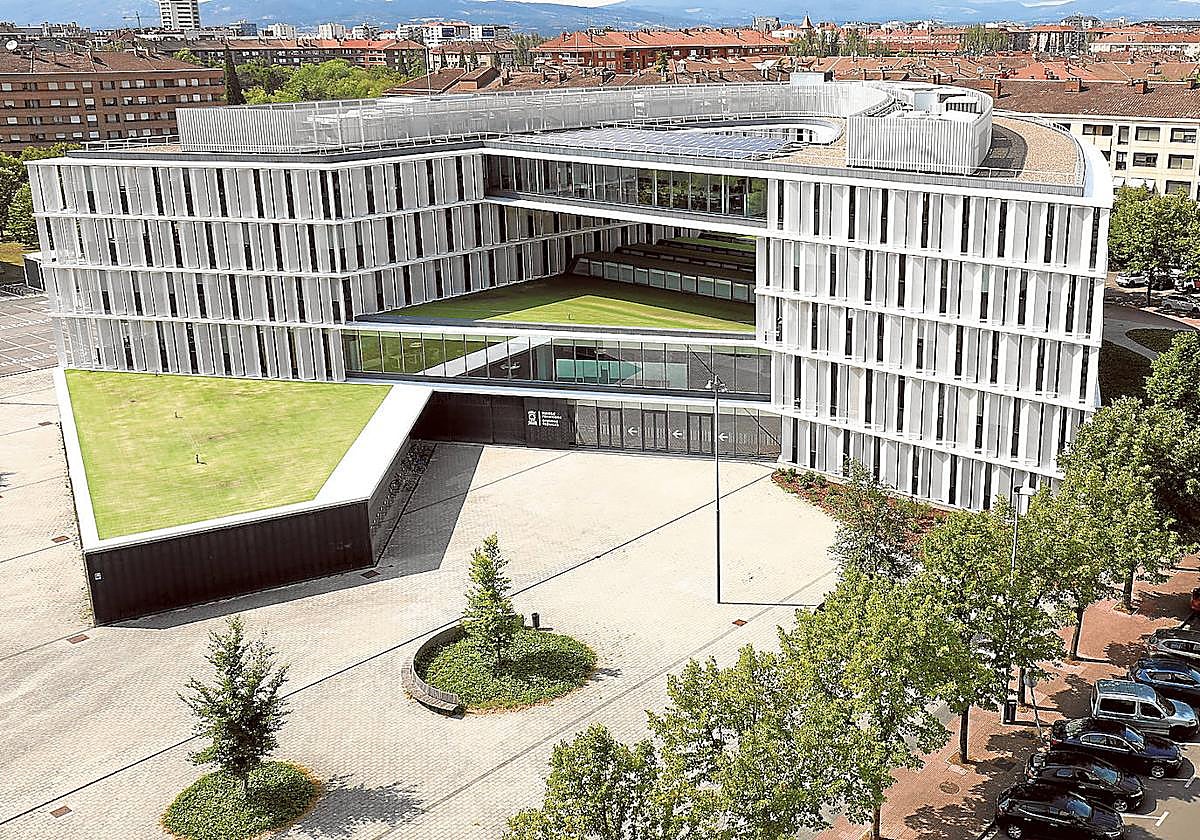 El Ayuntamiento dará prioridad a los empleados que todavía no se han beneficiado del programa de trabajo en remoto.