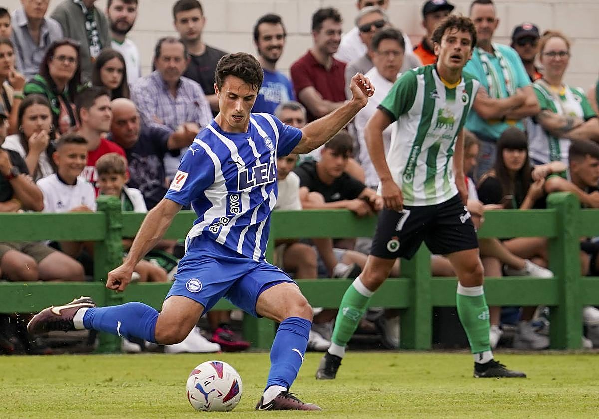 Guevara forma de inicio en el primer partido de Liga.