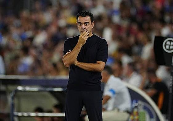 Xavi dispara contra todo: «Si este es el producto de la Liga es una vergüenza»