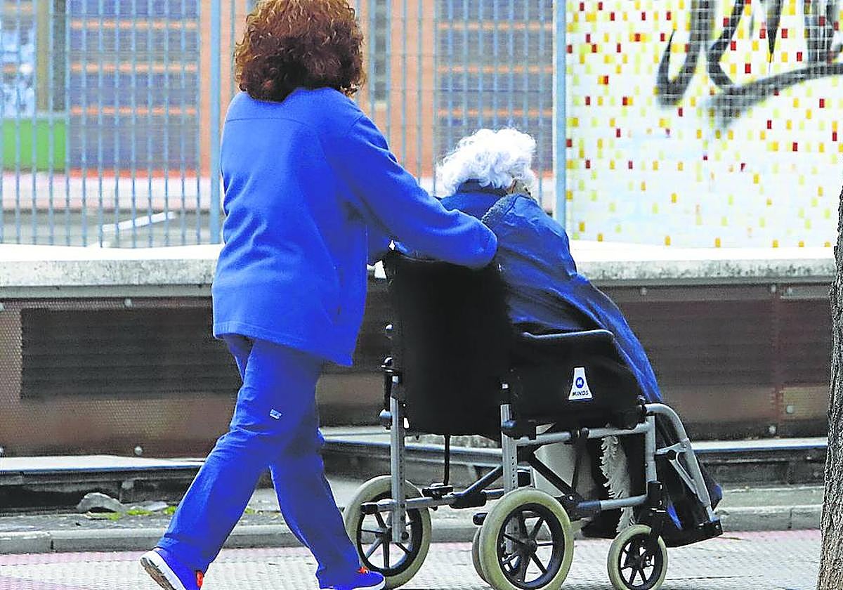 Medio centenar de personas mayores de 80 años se han dado de alta a lo largo de este año.