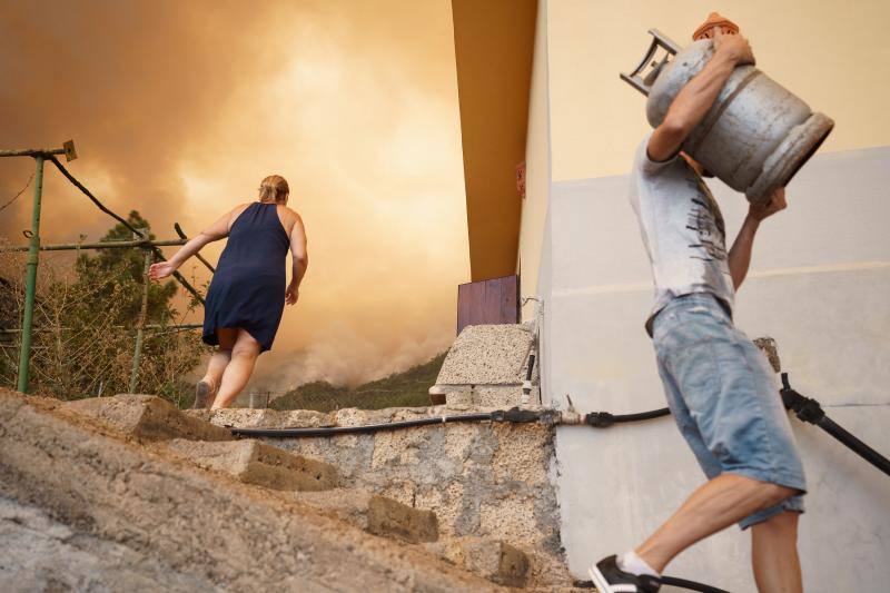 Las imágenes más impactantes del incendio de Tenerife