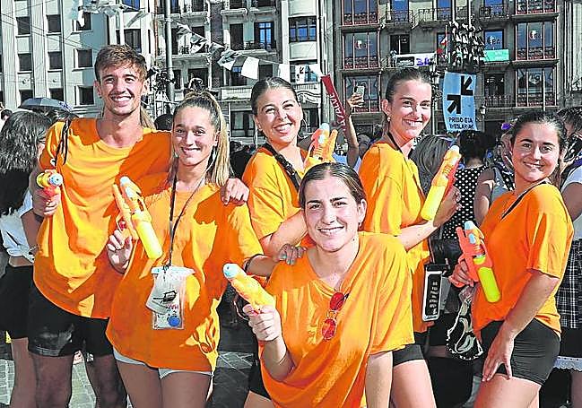 Alvaro Casanova, Aintzane Larrauri, Laura Alcaide, Ane Arrese, Ane Miren Larrauri, Iratxe Gordó