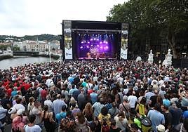 Facua denuncia a un nuevo festival en Bilbao por imponer el pago con tarjeta