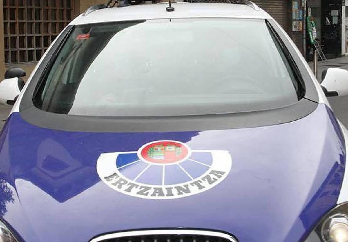 Acuchillan a un hombre en el tórax y apalean a otro en el metro, en Bilbao