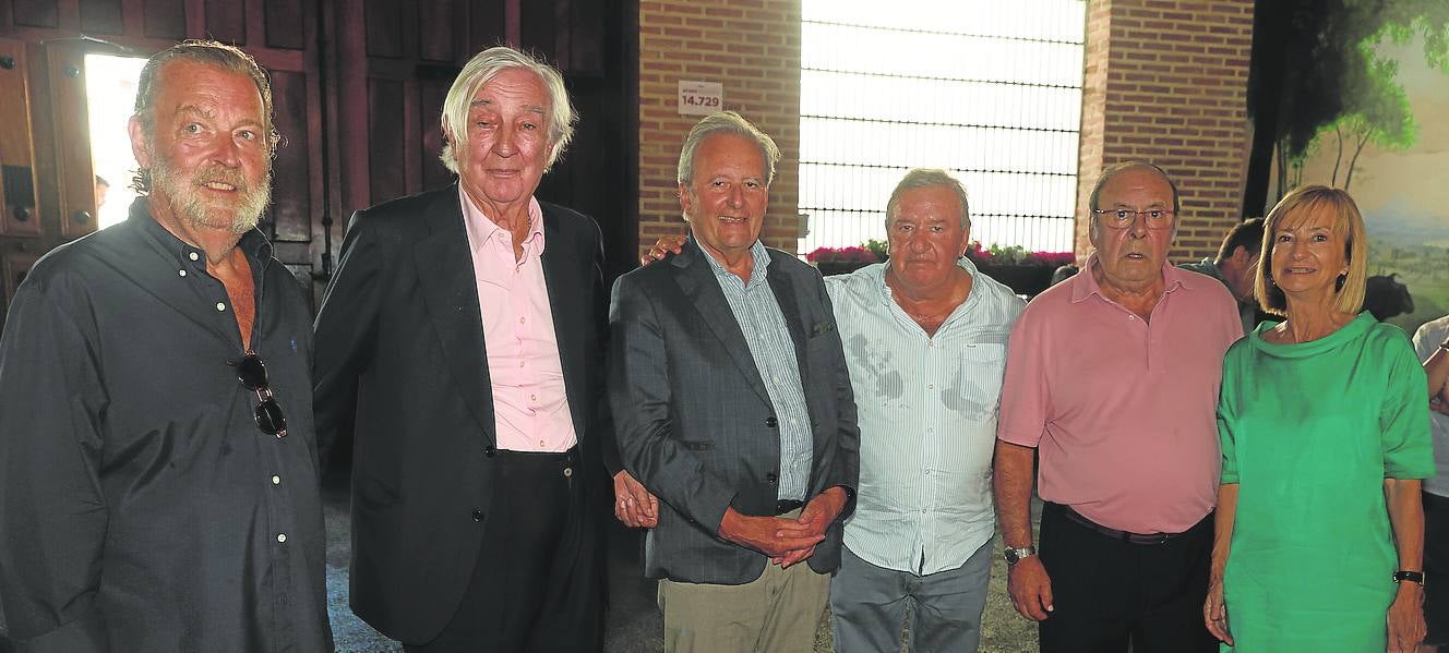 José Luis Sabas, Javier Aresti, Michel Dufran, Juan Manuel Delgado, Txema Letona y Begoña Aguirre.