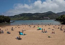 Imagen de archivo de la playa de Laidatxu, en Mundaka.