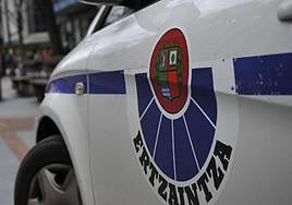 Herido grave un joven tras clavarse a sí mismo en el pecho una botella rota durante una pelea en Bilbao