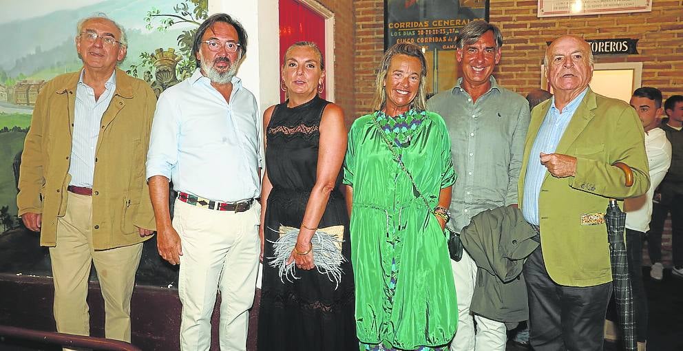 Luis González, Asier Galarza, Cristina González, Eguzkiñe Magunagoikoetxea, Carlos Ibarzabal y Vicente González.