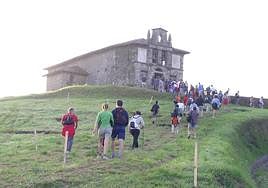 Zeanuri cuenta con casi una veintena de iglesias y ermitas.