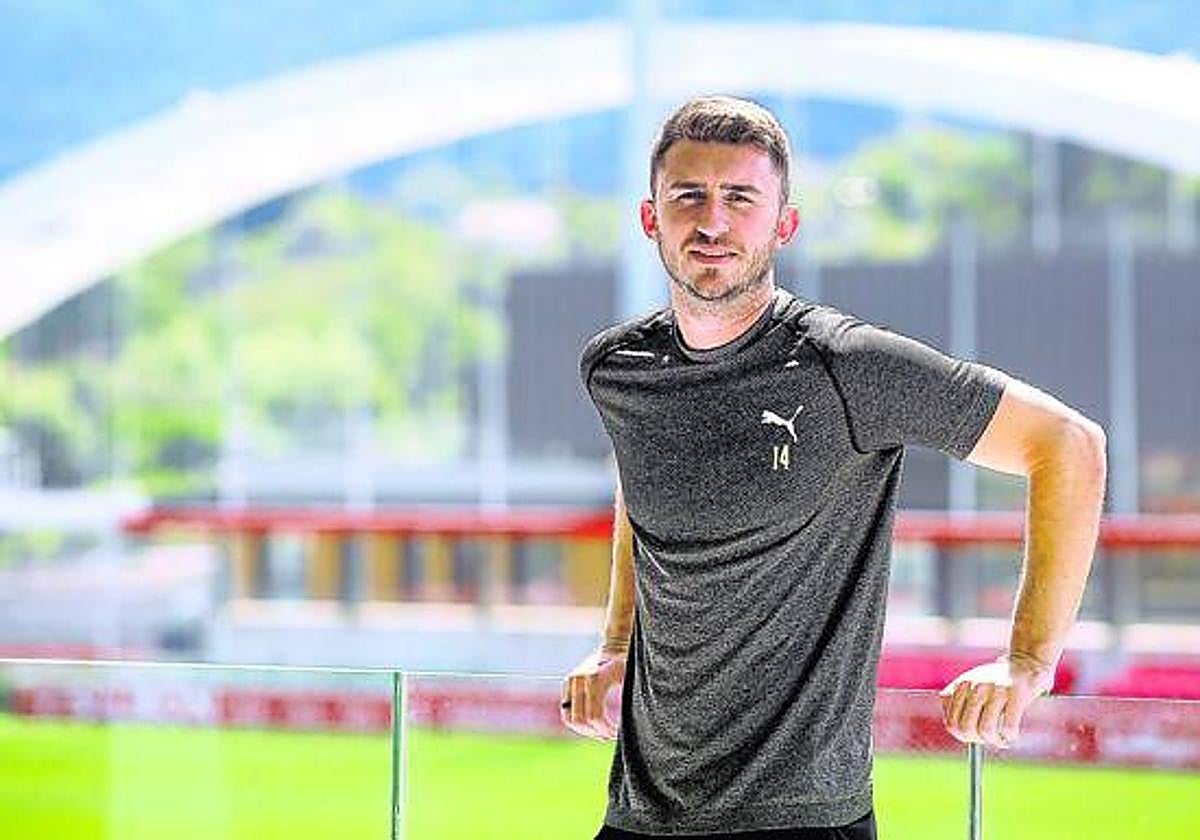 Laporte estuvo varios días en Lezama en agosto de 2022 recuperándose de una lesión.