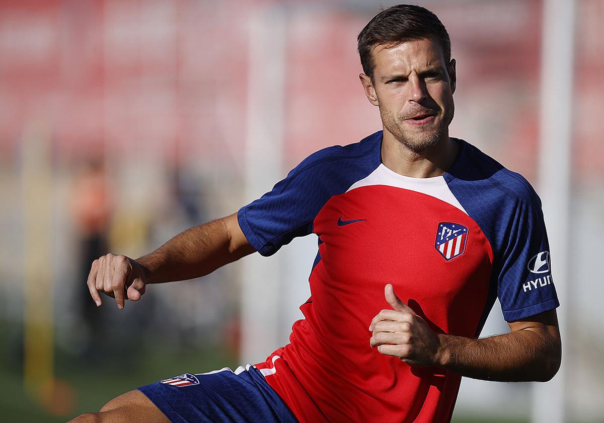 César Azpilicueta, durante un entrenamiento de pretemporada.