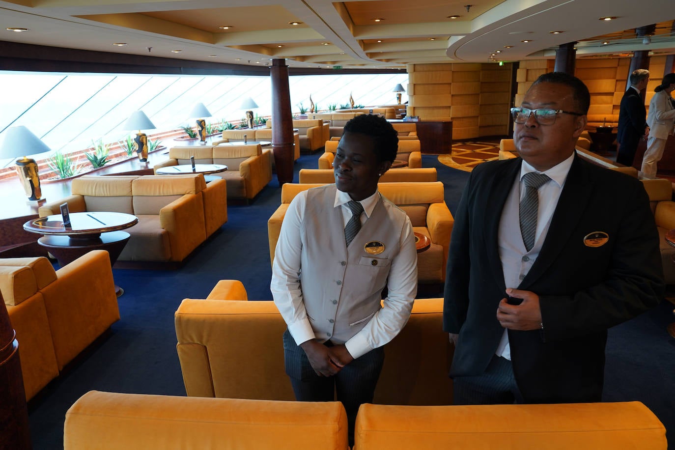 Así el MSC Fantasia, el colosal crucero que ha llegado a Getxo