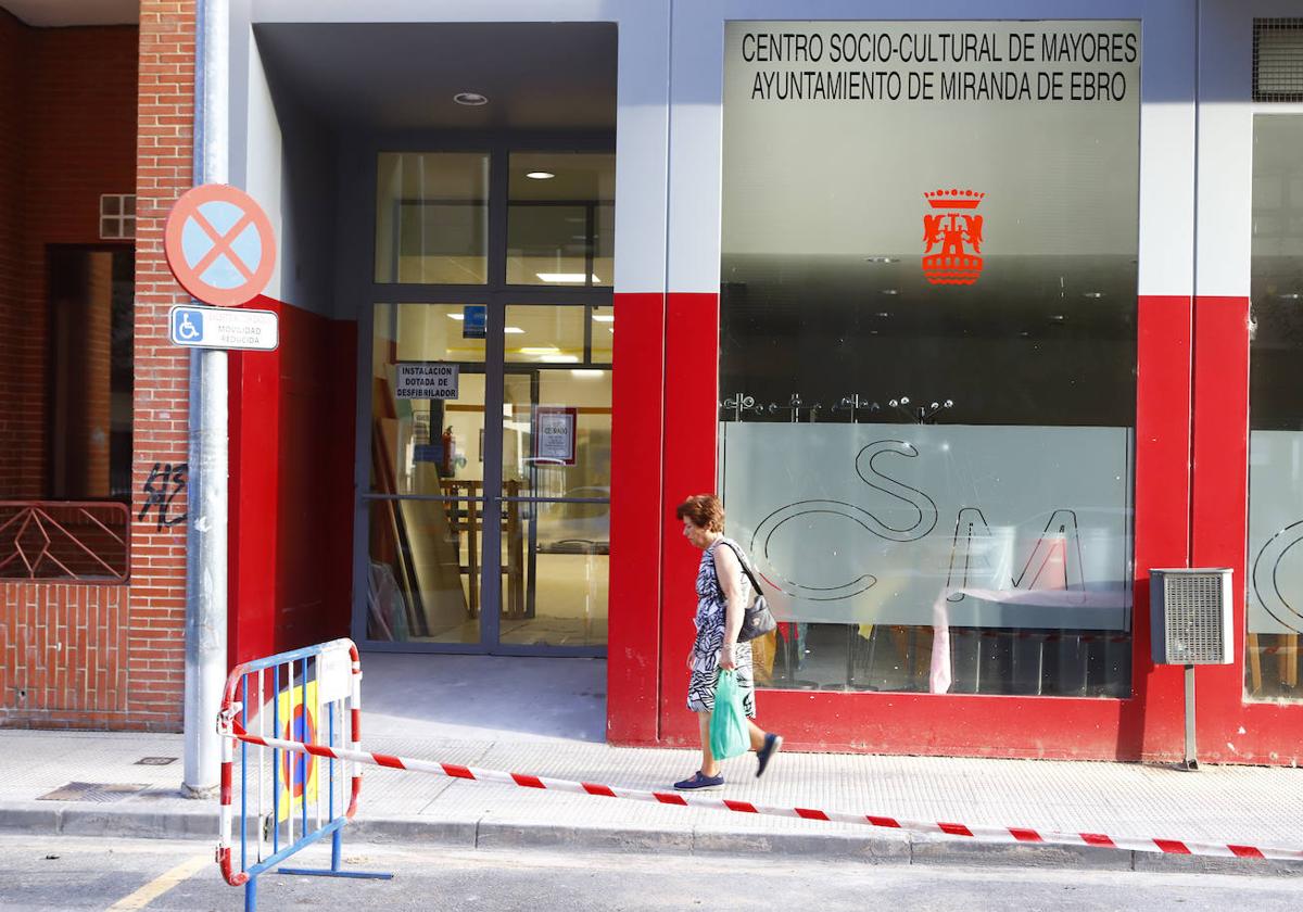El CSM retrasa su apertura por la demora en el suministro de los sanitarios de los baños