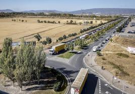 El túnel conectaría la fábrica por debajo de la calle Las Arenas.