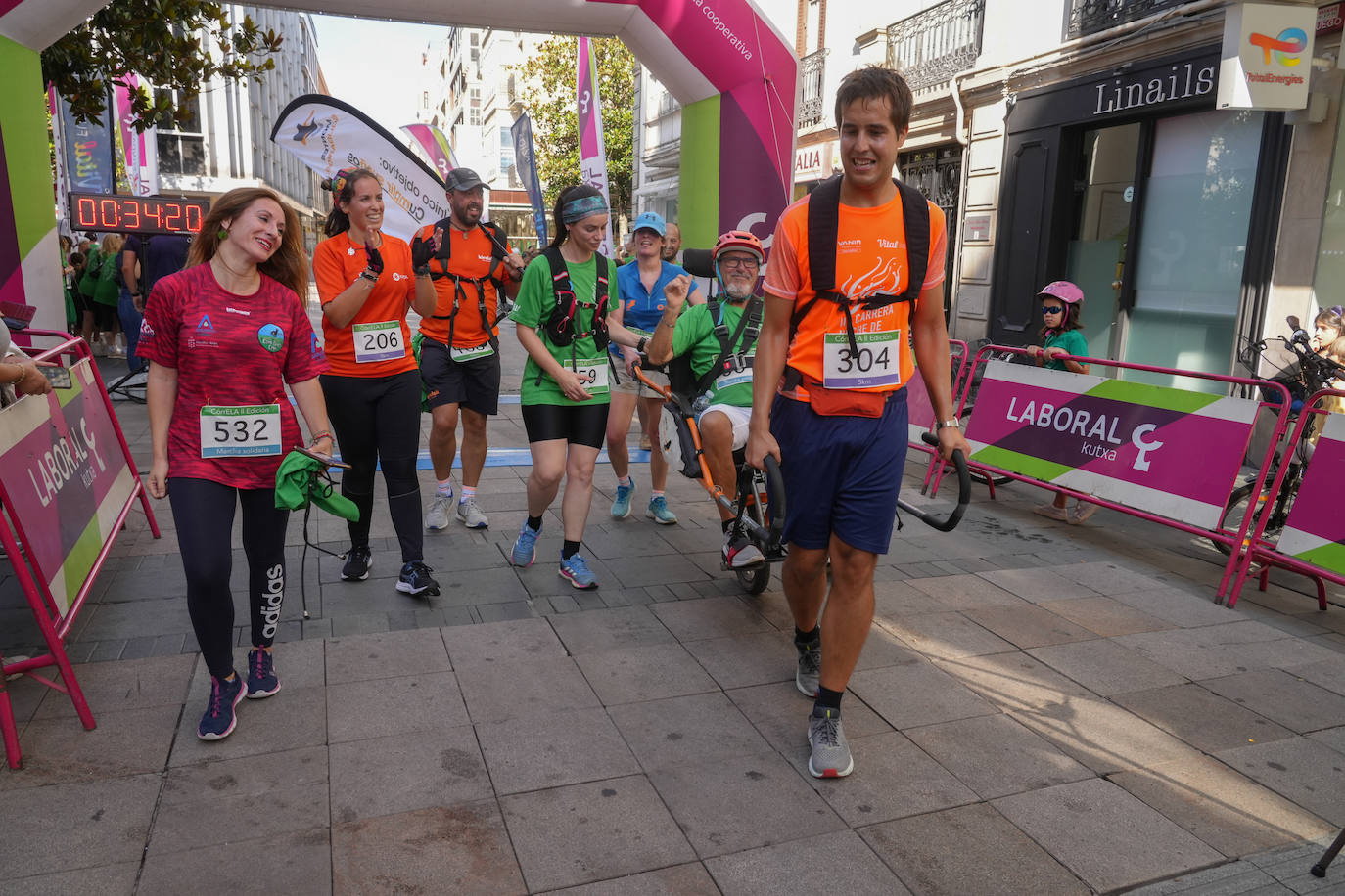La carrera CórrELA de Vitoria en imágenes