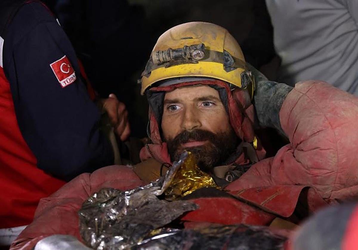 El espeleólogo estadounidense Mark Dickey.