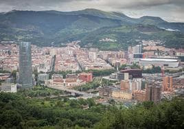 Vista de Bilbao desde el monte Artxanda.