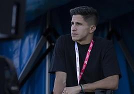 Giuliano Simeone, en la visita que realizó a sus compañeros en Getafe.