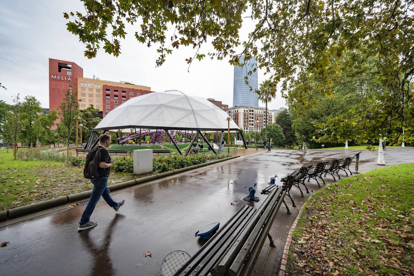 Así es el nuevo parque infantil cubierto de Doña Casilda