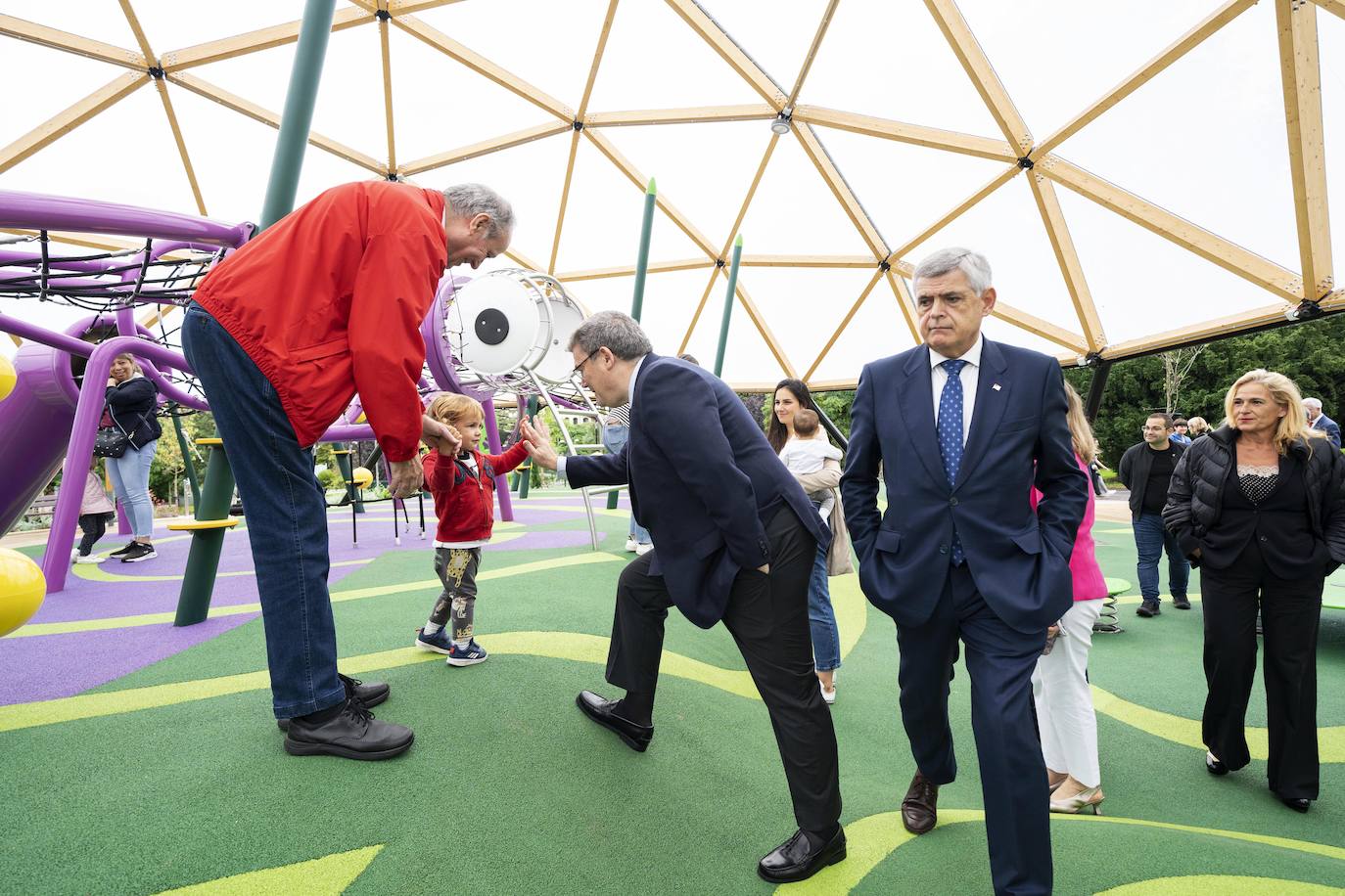 Así es el nuevo parque infantil cubierto de Doña Casilda