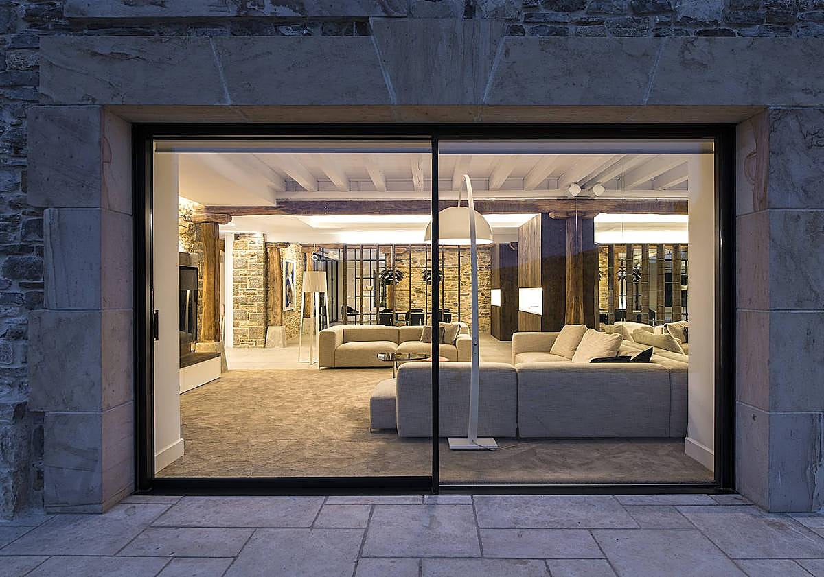 Imagen principal - Los espacios son grandes y abiertos lo que genera un atmósfera especial