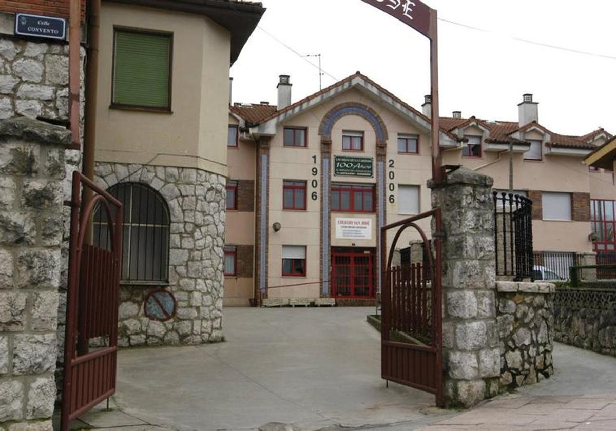 Colegio de las Hijas de la Caridad en El Astillero.