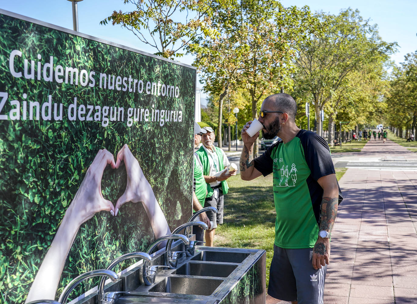 La marcha en Vitoria contra el cáncer, en imágenes