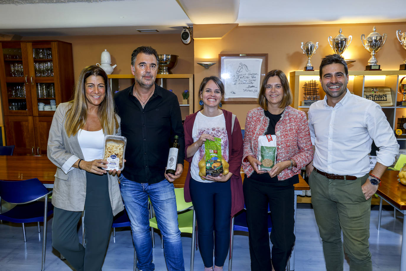 Así fue la cena en la sociedad gastronómica Zabaldegia
