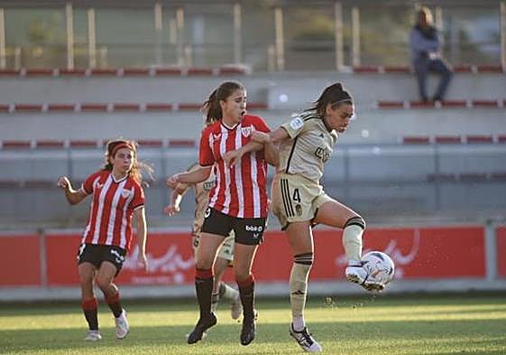 El Athletic estrena su casillero de victorias en su regreso a Lezama