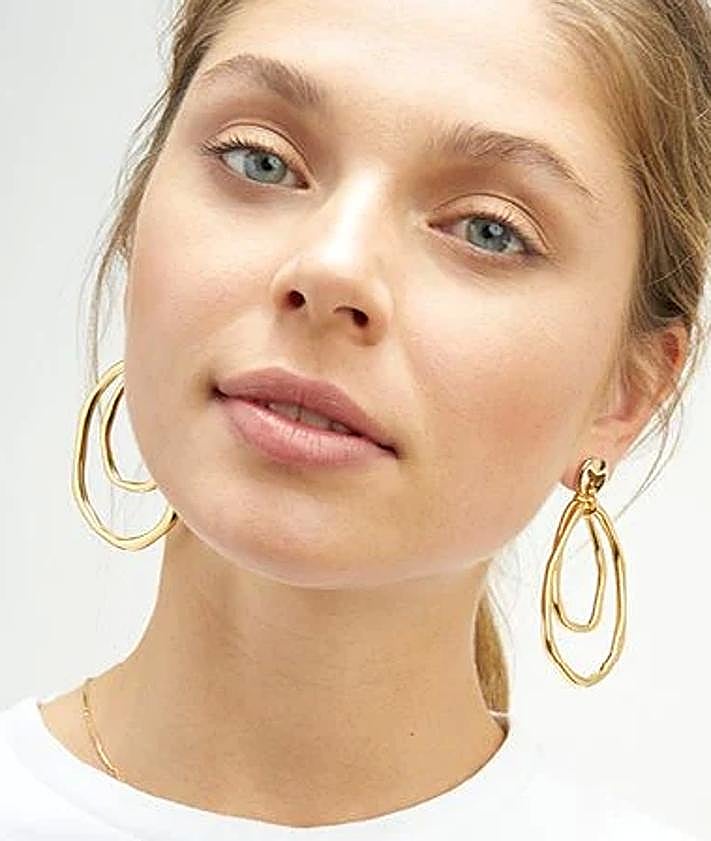 Imagen secundaria 2 - Descubre las joyas favoritas de famosas como Anne Igartiburu, Mar Flores, Marta Sánchez y Bibiana Fernández