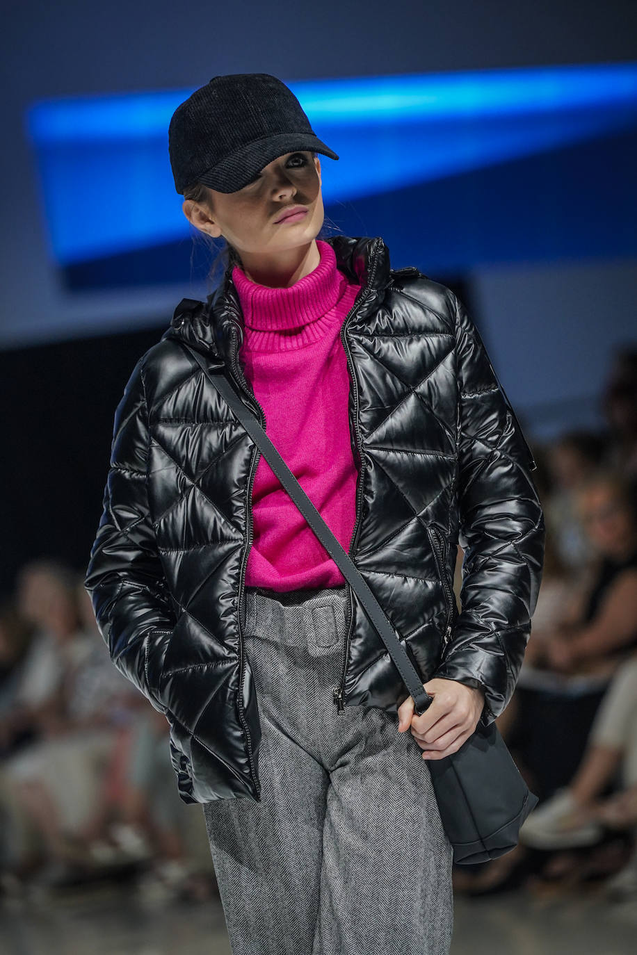 Los plumíferos y los jerseys de punto son propuestas básicas para el invierno de Vitoria.